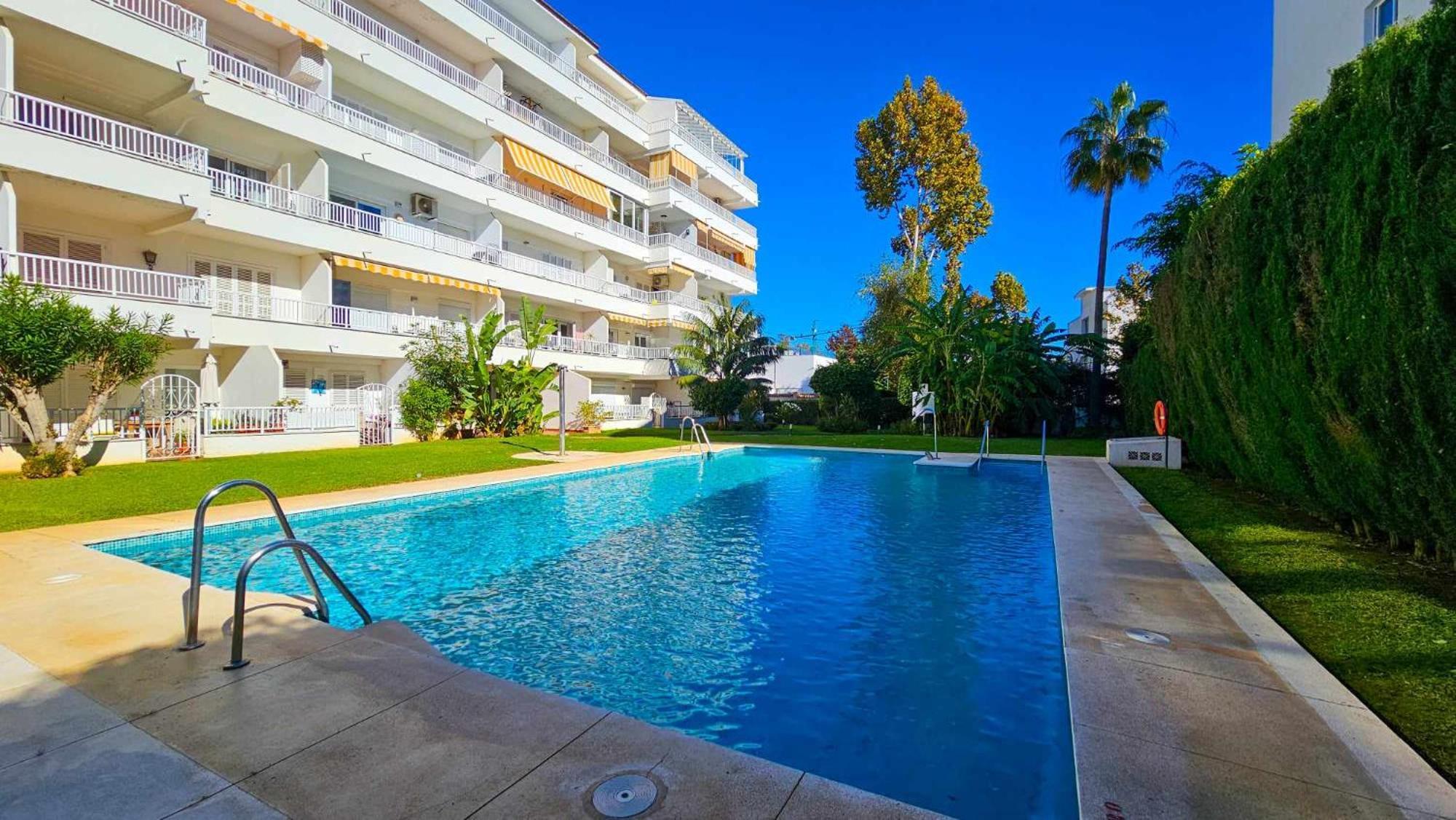 Ferienwohnung Puerto Banus 2Linea Playa,Piscina Y Parking Marbella Exterior foto